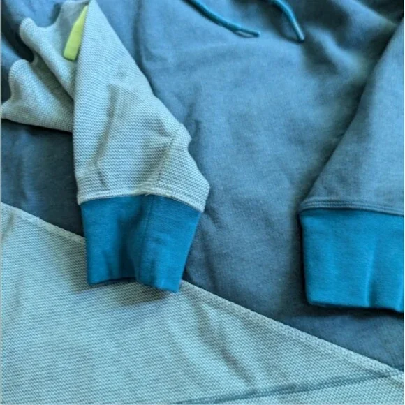 HOKA U All-Day Hoodie for All Men’s Large/Women’s XL blue green